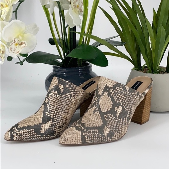 Steven By Steve Madden Snake Print Heels - Picture 2 of 7
